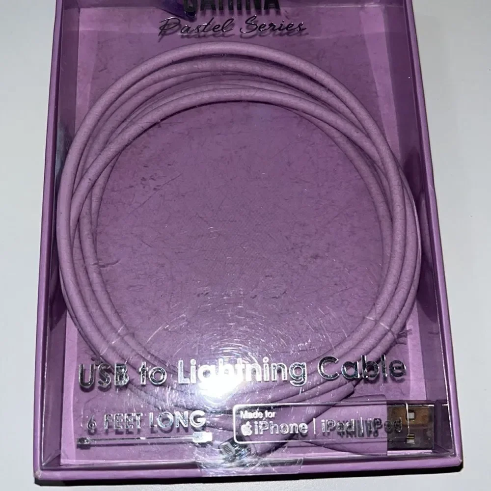 Sarina ubs to Lightning cable 6 feet long new